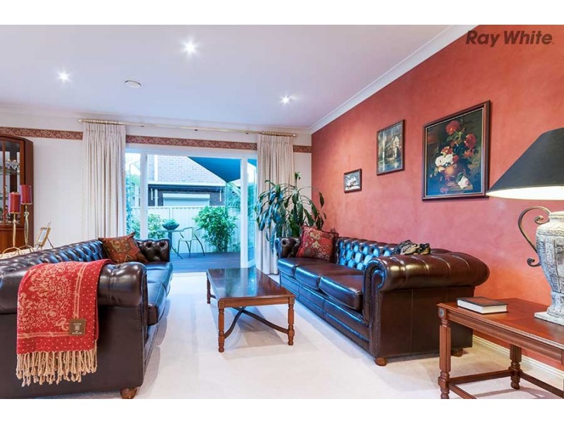 27 Botanic Drive, Hillside VIC 3037