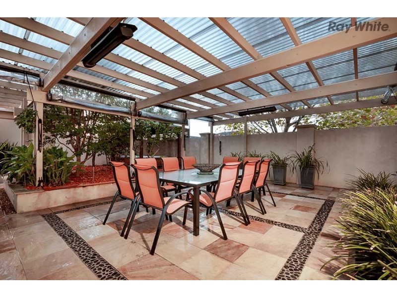 27 Botanic Drive, Hillside VIC 3037