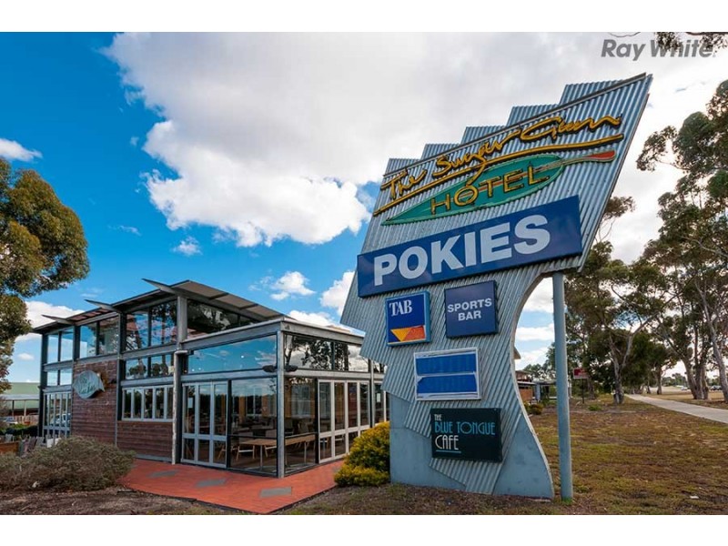 7 Oxford Drive, Hillside VIC 3037