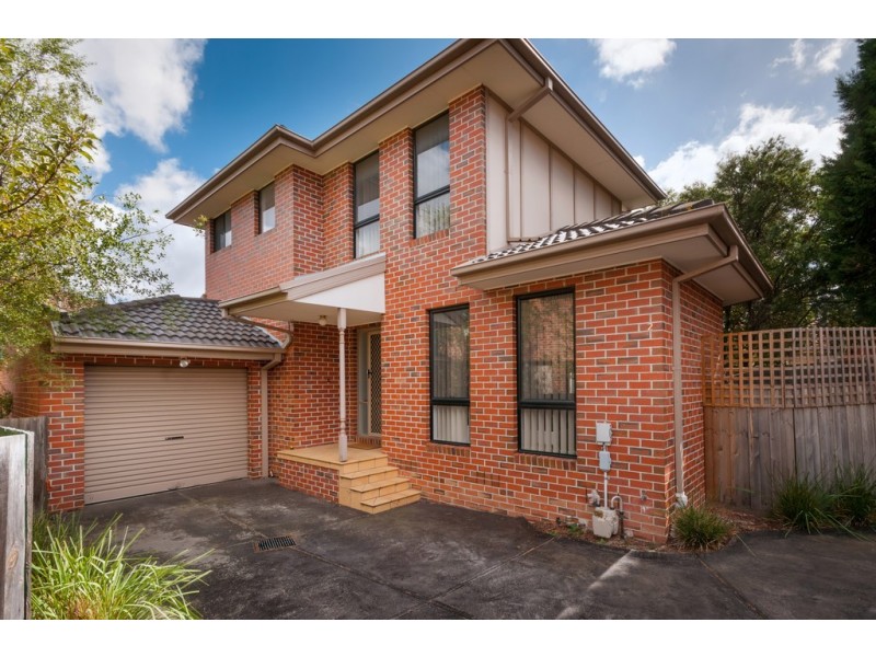 2/2 Boyle Crescent, Mill Park VIC 3082
