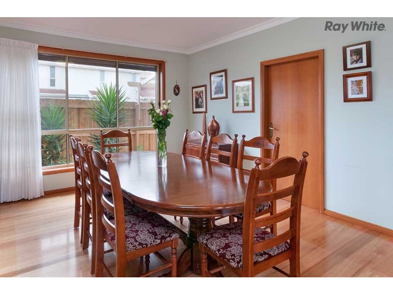 41 Tintaldra Drive, Keilor VIC 3036