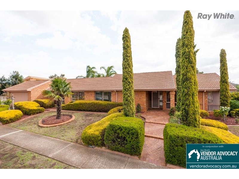 7 Milligan Parade, Sydenham VIC 3037