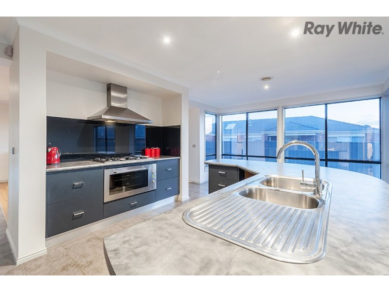 42 Speargrass Drive, Hillside VIC 3037