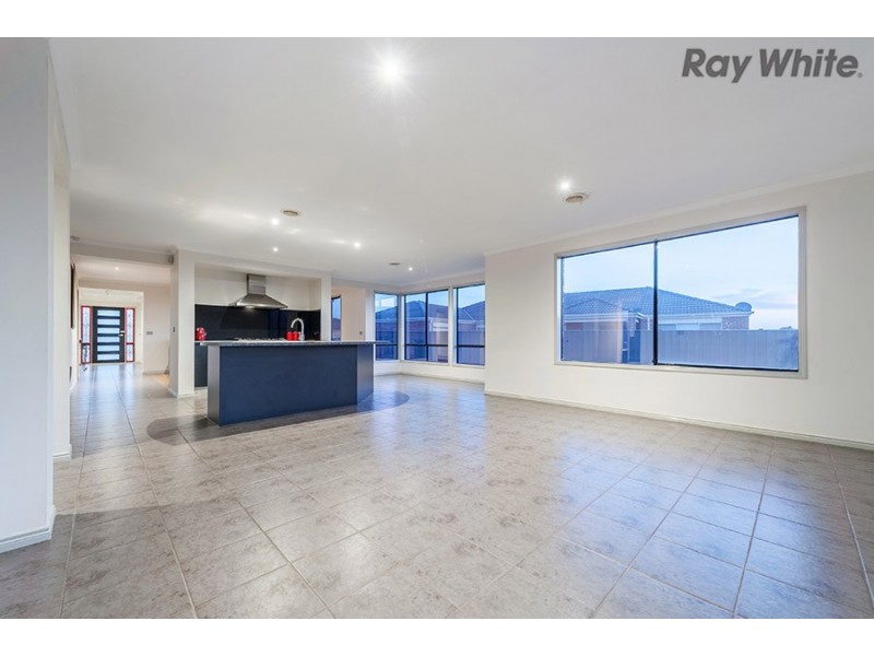 42 Speargrass Drive, Hillside VIC 3037