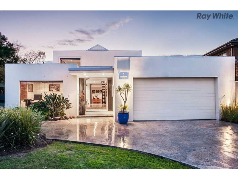 1 Penrhyn Court, Taylors Lakes VIC 3038
