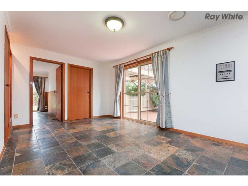 6 Lancia Drive, Keilor Downs VIC 3038