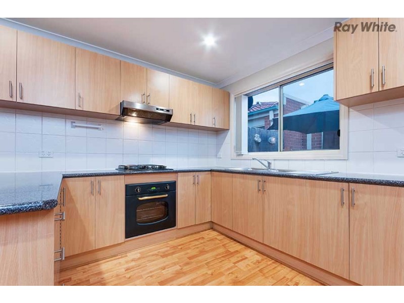 1/8 Sayvel Close, Hillside VIC 3037