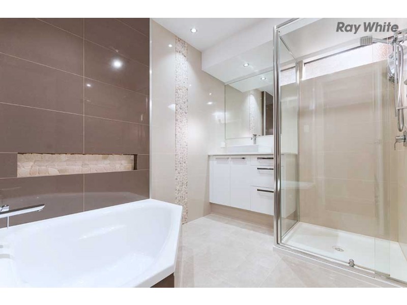 17 Odessa Avenue, Keilor Downs VIC 3038