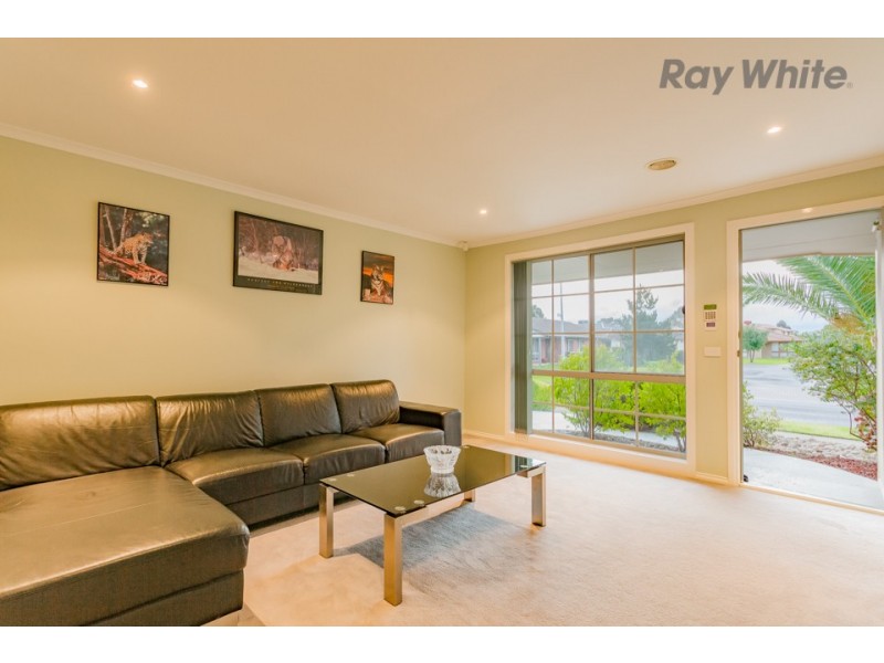 25A Milligan Parade, Sydenham VIC 3037