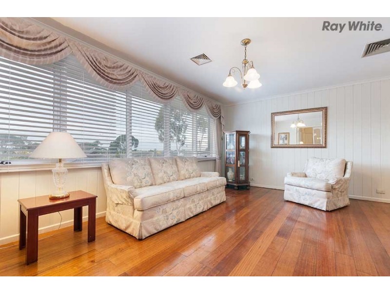 59 Hopkins Avenue, Keilor VIC 3036