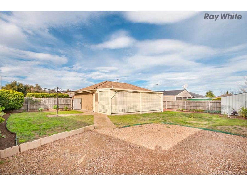 3 Quartz Street, Delahey VIC 3037