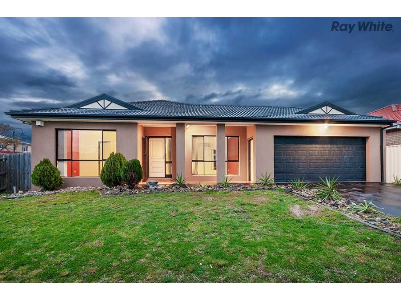 41 Jindabyne Avenue, Taylors Hill VIC 3037