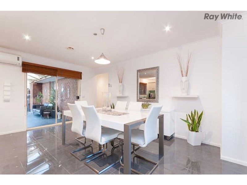 9B Joseph Drive, Hillside VIC 3037