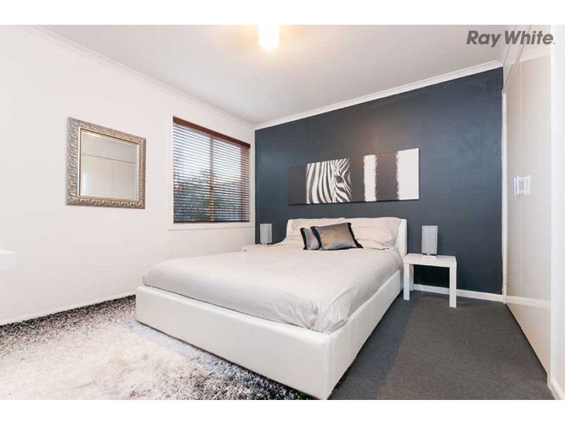 9B Joseph Drive, Hillside VIC 3037