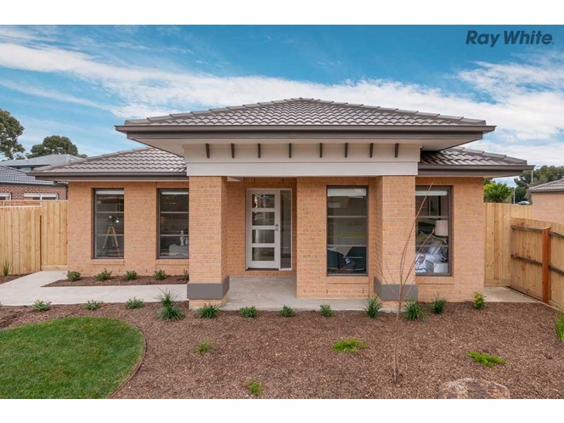 2F Apollo Road, Taylors Lakes VIC 3038