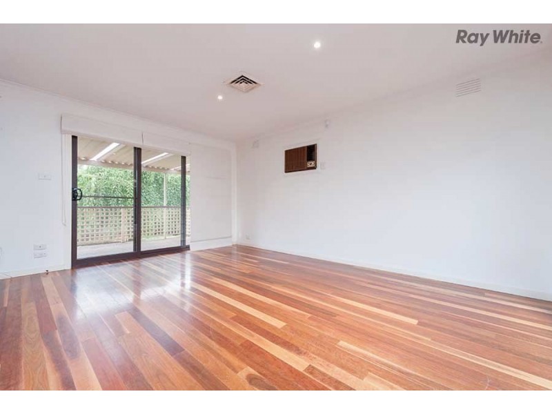 48 Pindari Avenue, Taylors Lakes VIC 3038