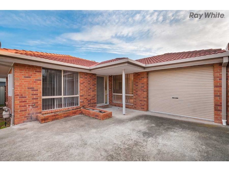 2/77 McArthur Avenue, St Albans VIC 3021