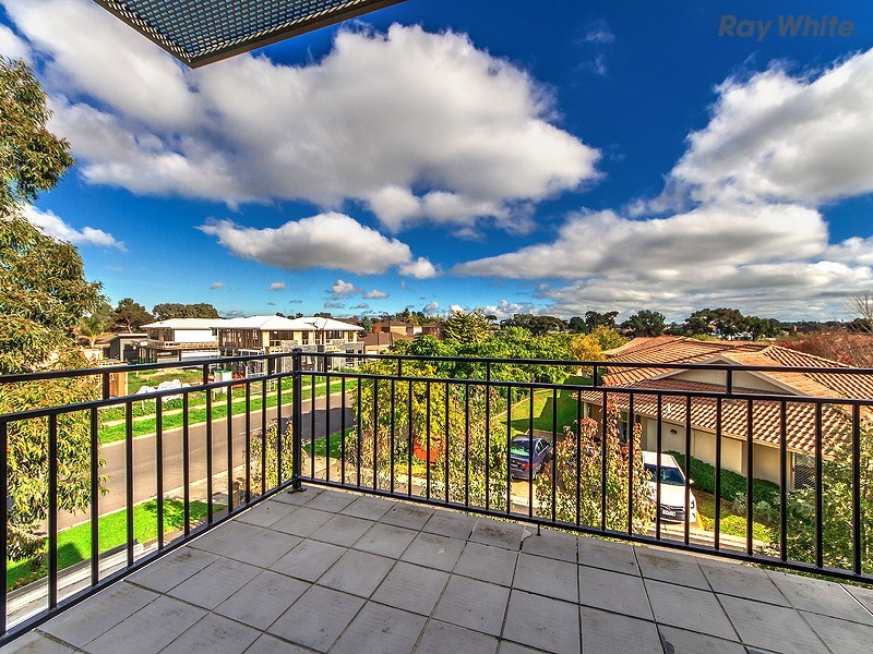 52/21-29 Trickey Ave, Sydenham VIC 3037