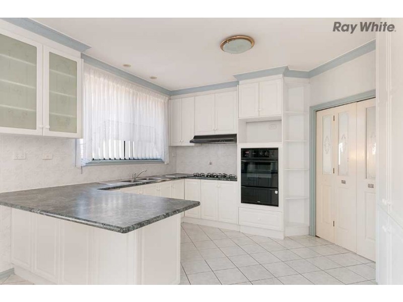 63 Pintail Crescent, Taylors Lakes VIC 3038