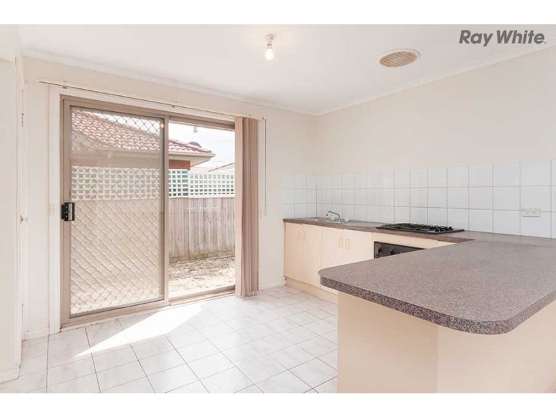 4 Saratoga Crescent, Keilor Downs VIC 3038