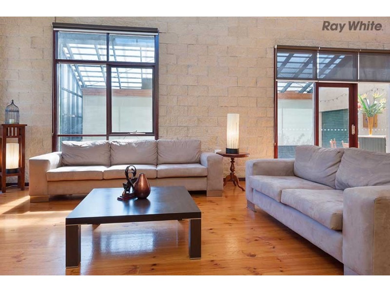 72 Nordic Ave, Taylors Lakes VIC 3038