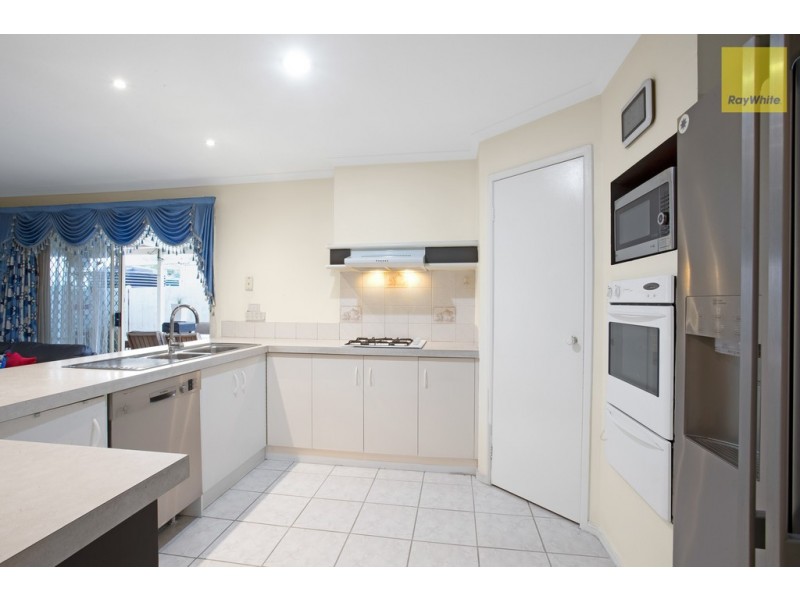 11 Profita Avenue, Sydenham VIC 3037