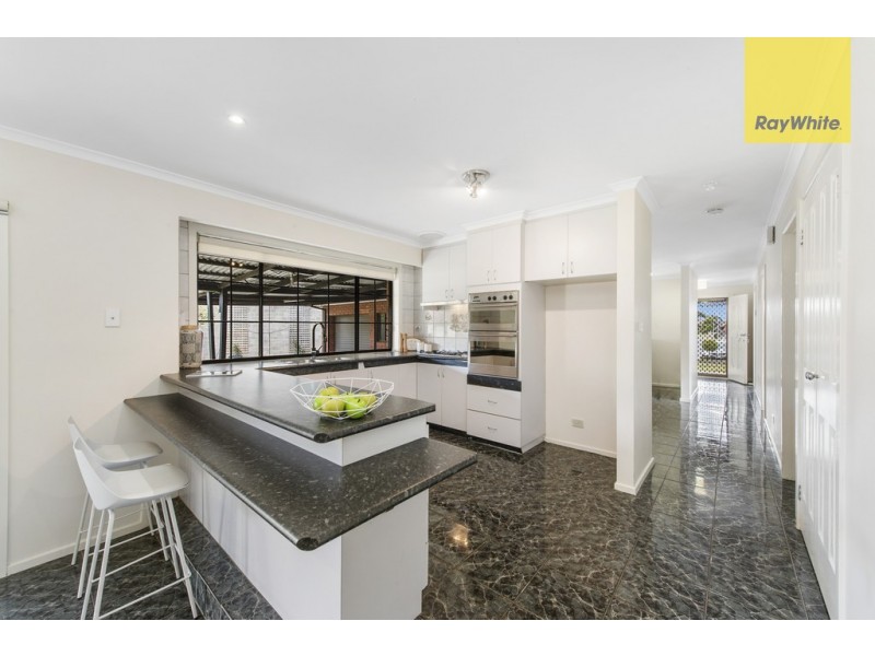 6 Sobar Court, Keilor Downs VIC 3038