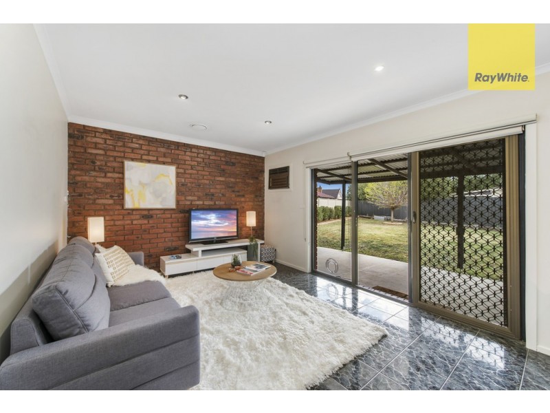 6 Sobar Court, Keilor Downs VIC 3038