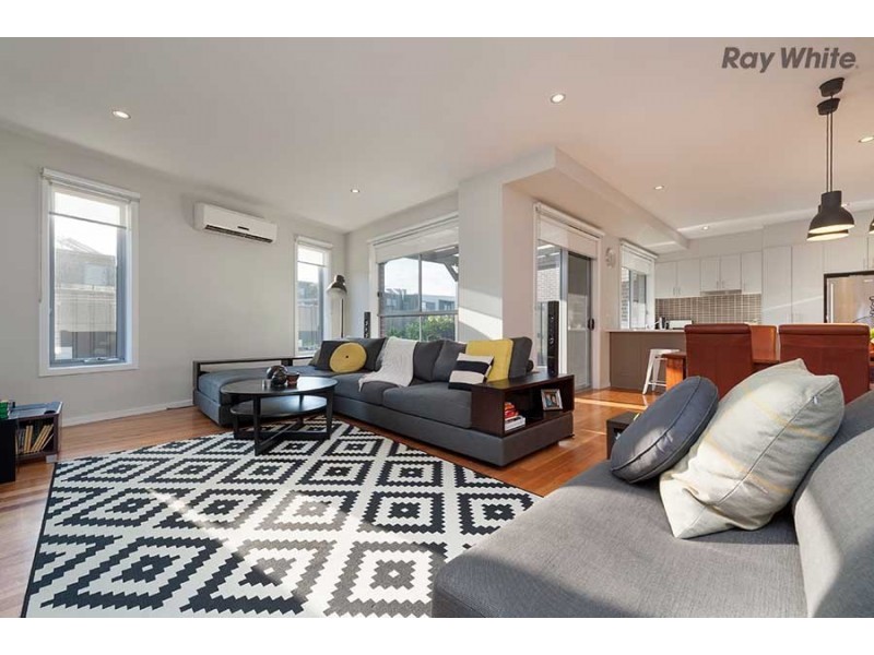 16 David Drive, Sunshine West VIC 3020