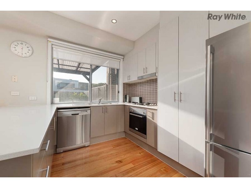 16 David Drive, Sunshine West VIC 3020