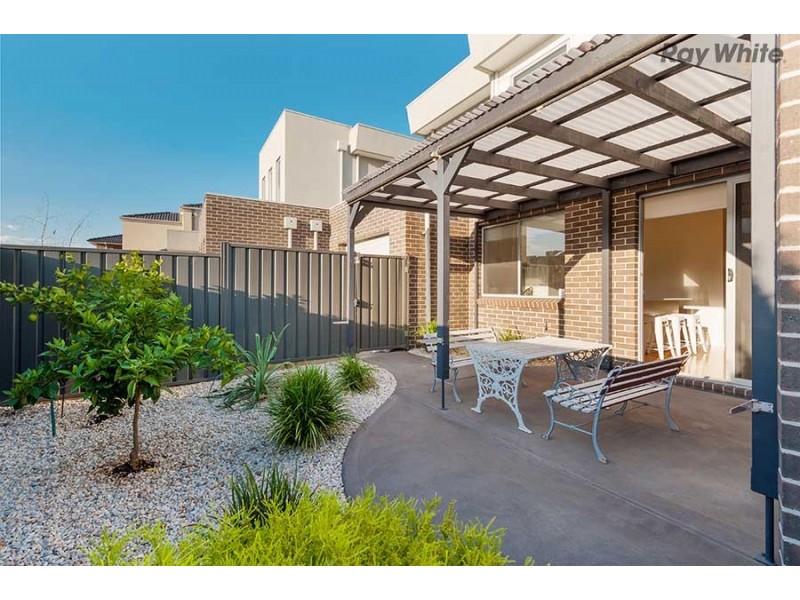 16 David Drive, Sunshine West VIC 3020