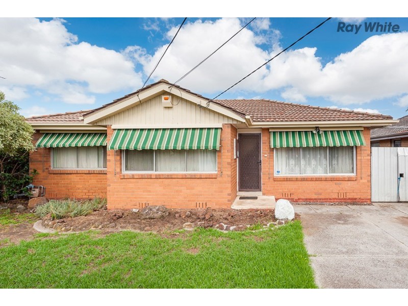 16 McRae Avenue, St Albans VIC 3021