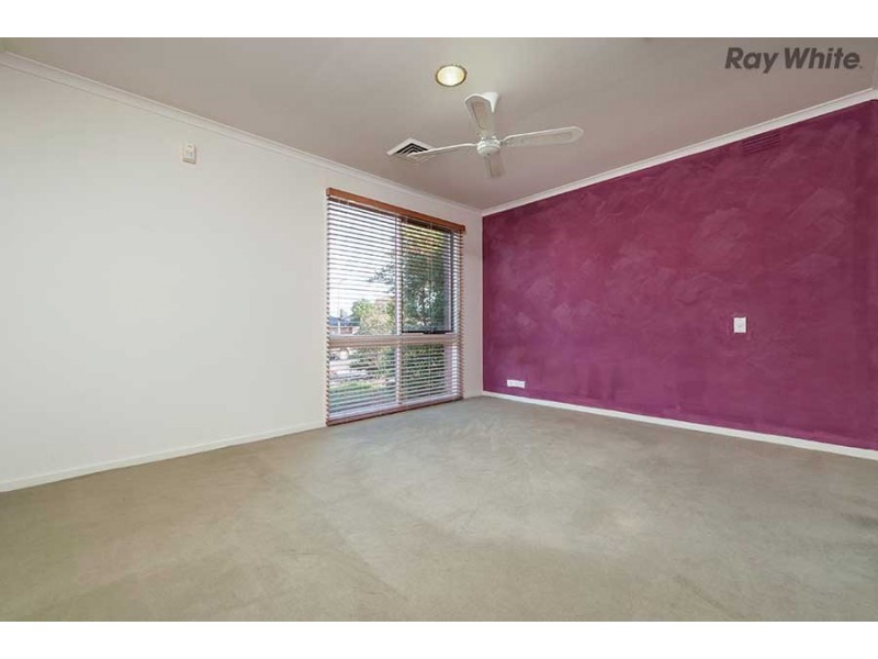 3 Pukaki Court, Taylors Lakes VIC 3038