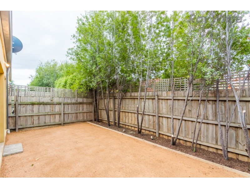 3/8 Lorraine Court, Hillside VIC 3037