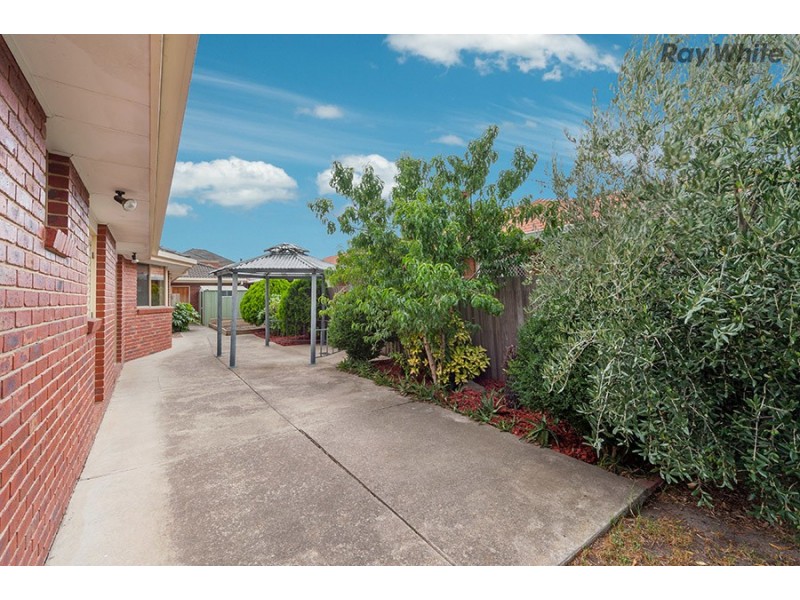 12 Border Drive, Keilor East VIC 3033