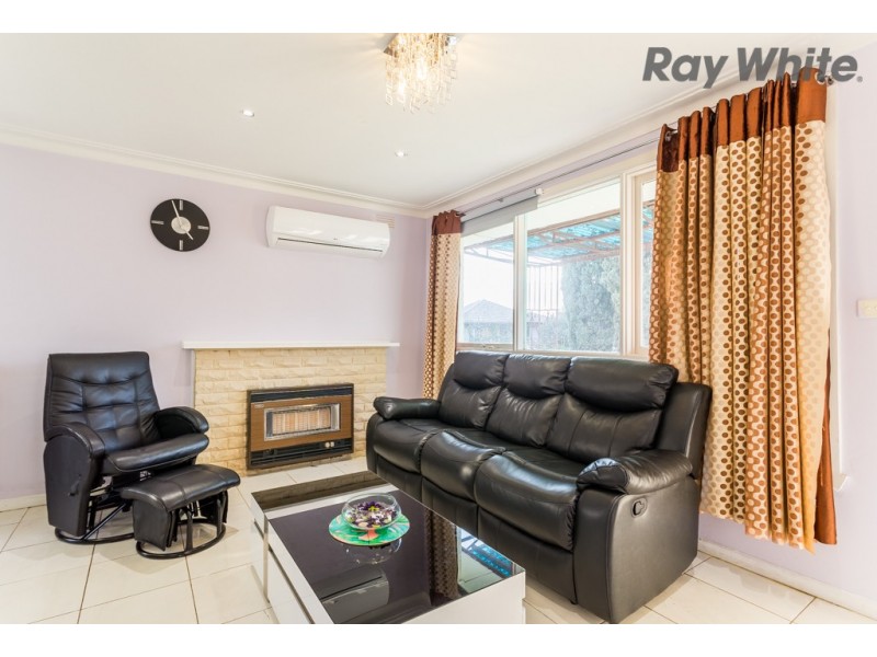 14 Moffat Street, St Albans VIC 3021