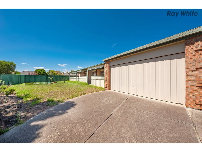 1 Devitt Court, Burnside VIC 3023