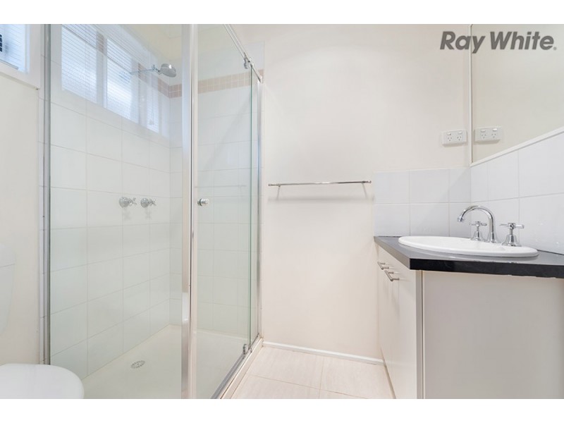 13 Proctor Crescent, Keilor Downs VIC 3038