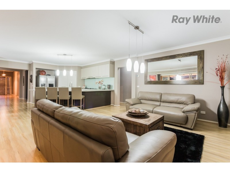 4 Druitt Place, Taylors Hill VIC 3037