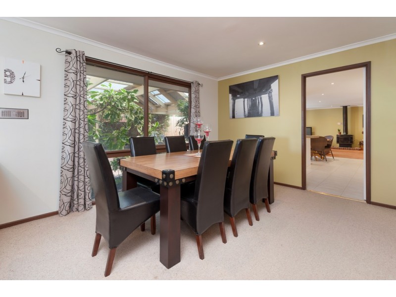 6 Chandos Street, Sydenham VIC 3037