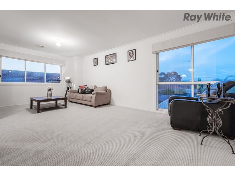 10 Roseberry Avenue, Keilor Downs VIC 3038