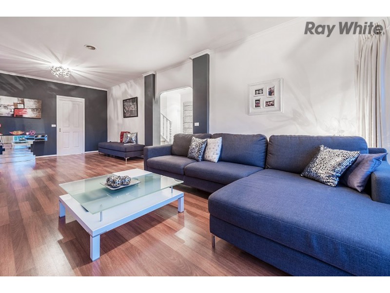 10 Roseberry Avenue, Keilor Downs VIC 3038