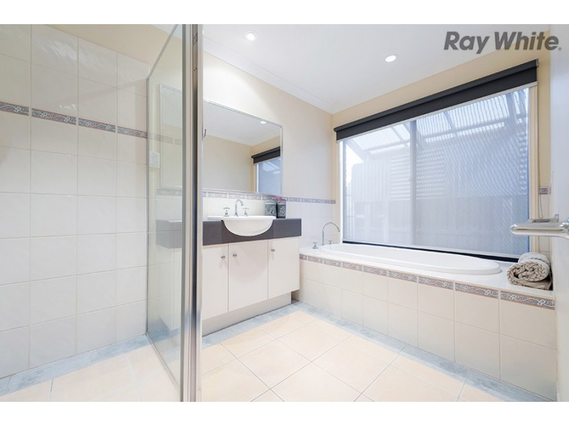 67 Smoult Drive, Kurunjang VIC 3337
