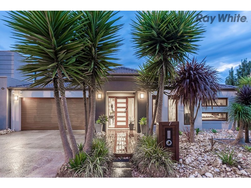 7 Sydney Grove, Taylors Hill VIC 3037