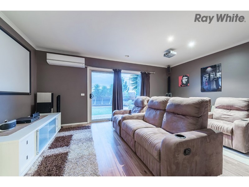 7 Sydney Grove, Taylors Hill VIC 3037