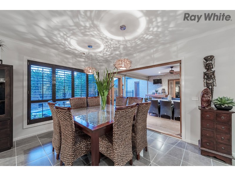 7 Sydney Grove, Taylors Hill VIC 3037