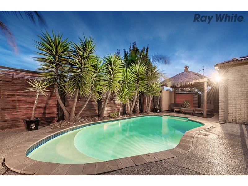 7 Sydney Grove, Taylors Hill VIC 3037