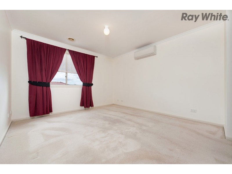 5 The Glades, Taylors Hill VIC 3037