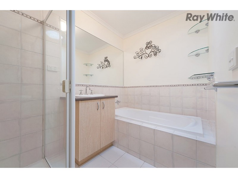 5 The Glades, Taylors Hill VIC 3037