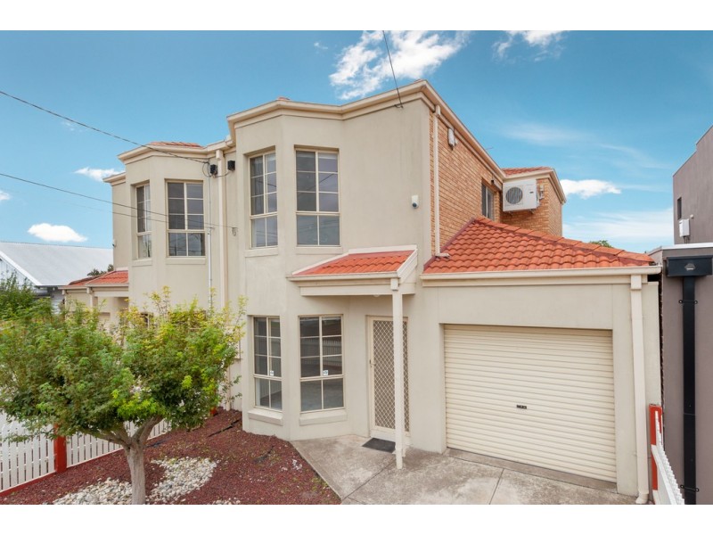 3/2a Lindenow Street, Maidstone VIC 3012